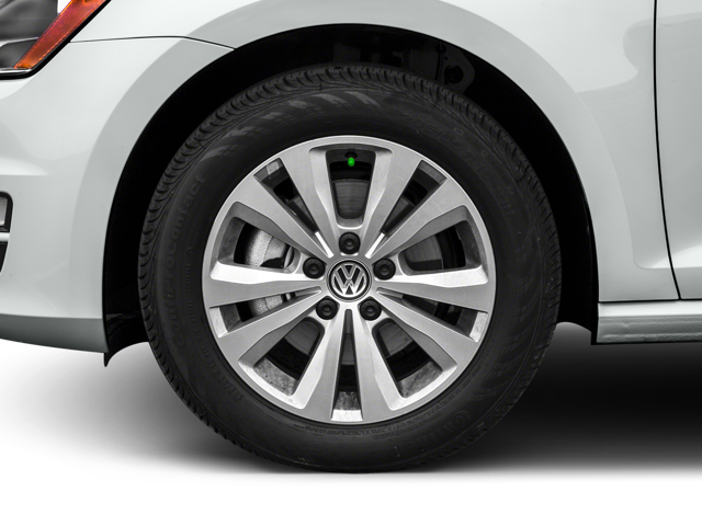 2017 Volkswagen Golf SEL