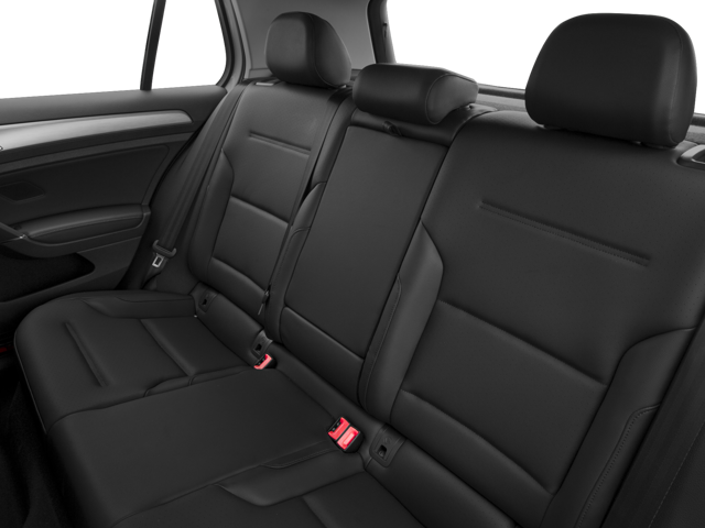 2017 Volkswagen Golf SEL