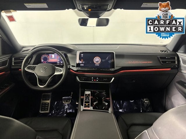 2025 Volkswagen Atlas Cross Sport 2.0T SEL R-Line Black