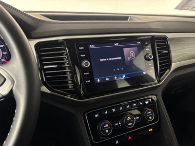 2022 Volkswagen Atlas Cross Sport 3.6L V6 SE w/Technology