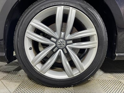 2017 Volkswagen Passat 1.8T SE w/Technology