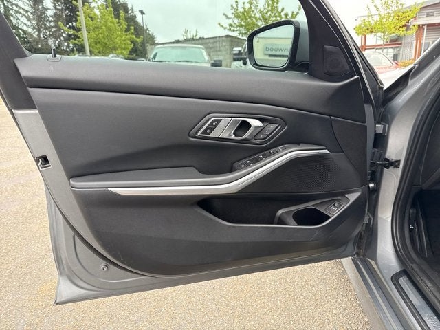 2023 BMW 3 Series 330i xDrive