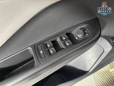 2023 Volkswagen Taos SEL