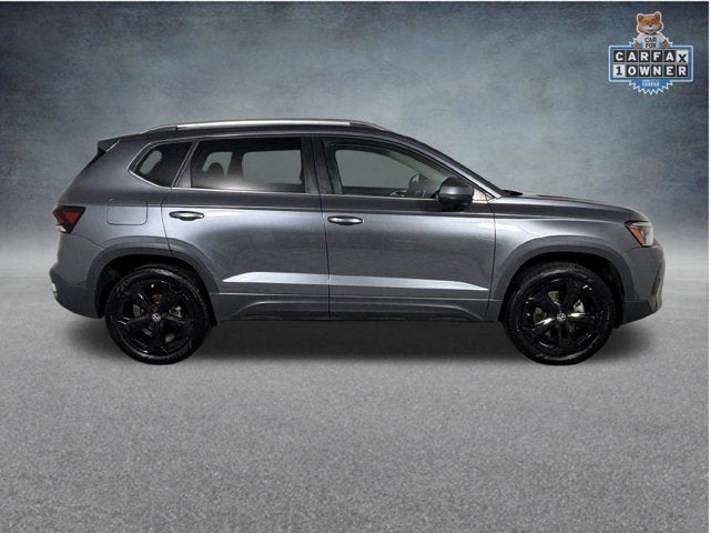 2025 Volkswagen Taos SEL