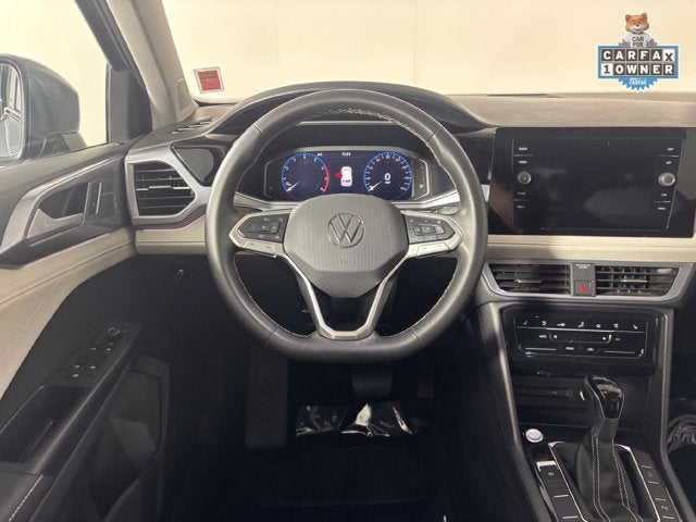 2025 Volkswagen Taos SEL