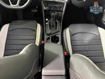 2025 Volkswagen Taos SEL