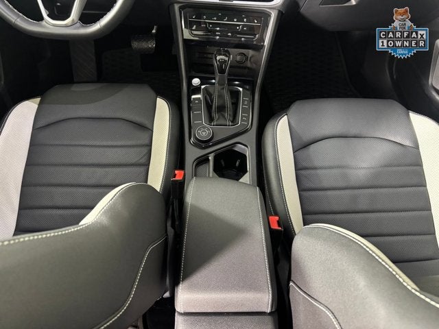 2025 Volkswagen Taos SEL