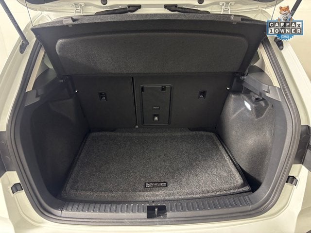 2025 Volkswagen Taos SEL