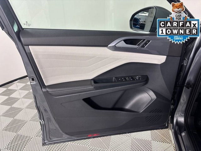 2025 Volkswagen Taos SEL