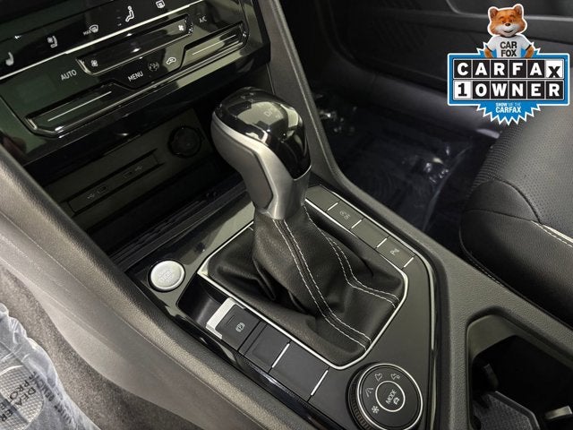 2025 Volkswagen Taos SEL