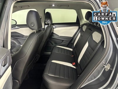 2025 Volkswagen Taos SEL