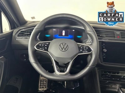 2024 Volkswagen Tiguan SE R-Line Black