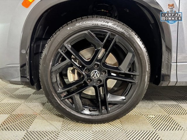 2025 Volkswagen Tiguan SE R-Line Black