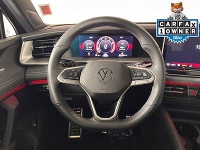 2025 Volkswagen Tiguan SE R-Line Black