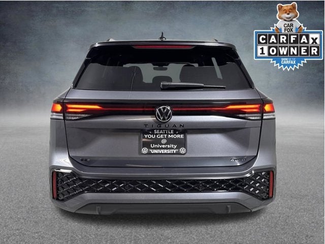 2025 Volkswagen Tiguan SE R-Line Black