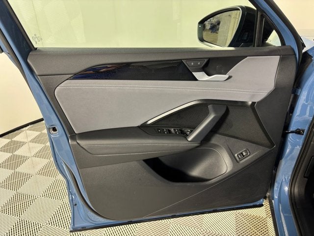 2025 Volkswagen Tiguan SE R-Line Black