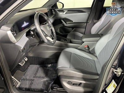 2025 Volkswagen Tiguan SE R-Line Black