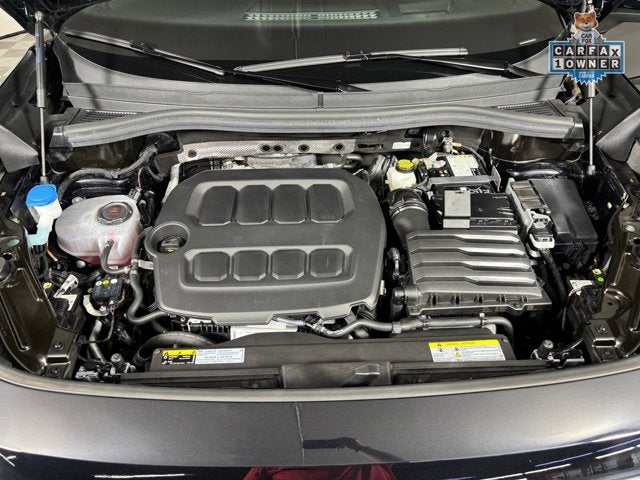 2025 Volkswagen Tiguan SE R-Line Black
