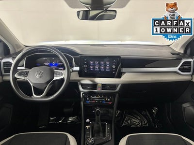 2025 Volkswagen Taos SE