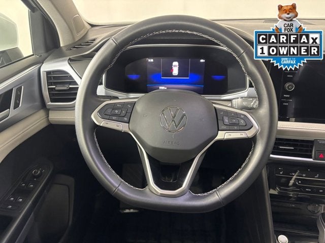 2025 Volkswagen Taos SE