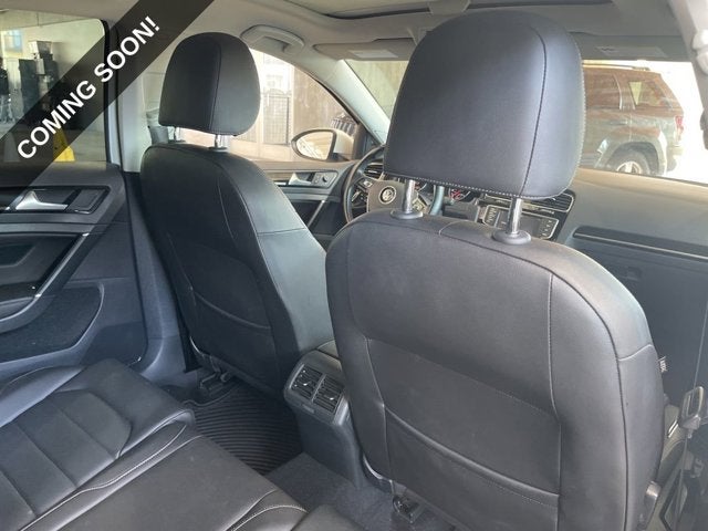 2017 Volkswagen Golf SEL