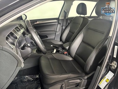 2017 Volkswagen Golf Wolfsburg