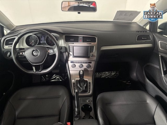 2017 Volkswagen Golf Wolfsburg