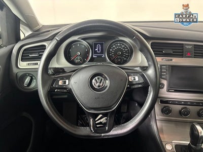 2017 Volkswagen Golf Wolfsburg