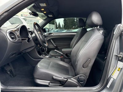 2013 Volkswagen Beetle Convertible 2.5L