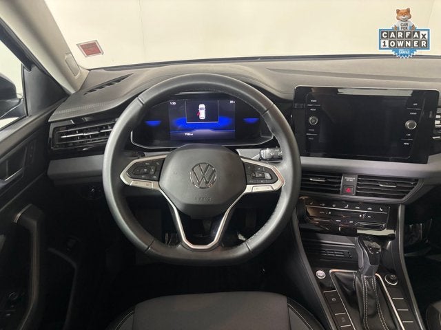 2025 Volkswagen Jetta SE