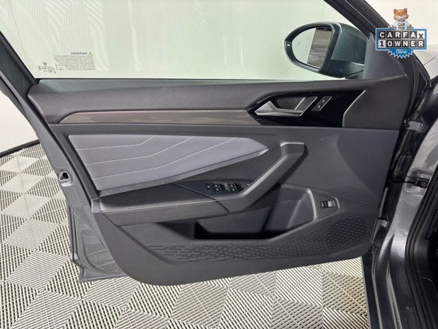 2025 Volkswagen Jetta SEL