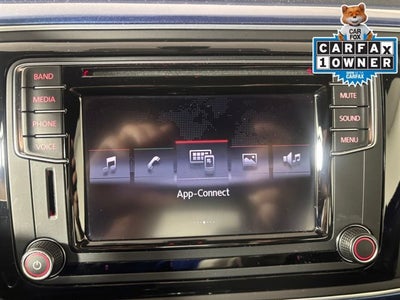 2017 Volkswagen Beetle 1.8T SE