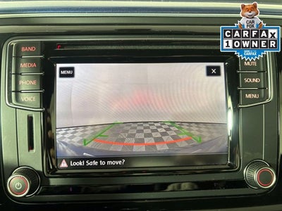 2017 Volkswagen Beetle 1.8T SE