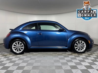 2017 Volkswagen Beetle 1.8T SE