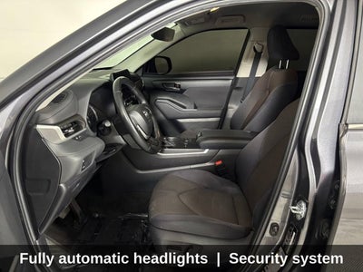 2023 Toyota Highlander Hybrid LE