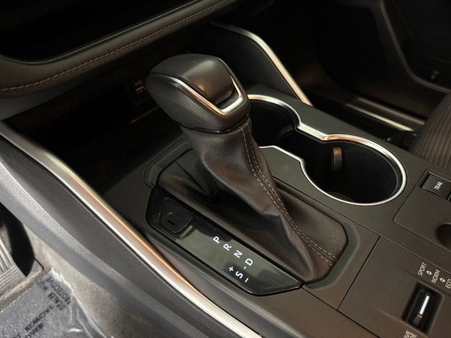 2023 Toyota Highlander Hybrid LE