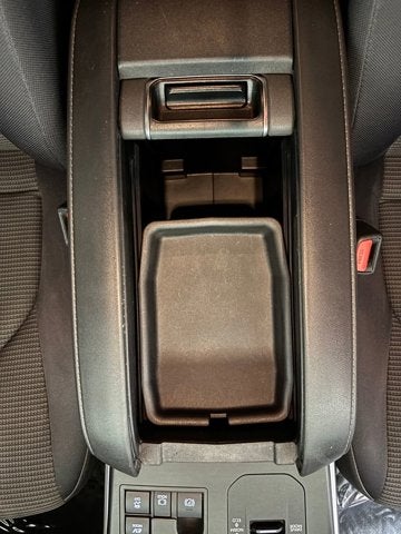 2023 Toyota Highlander Hybrid LE