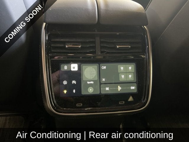 2025 Rivian R1S Adventure