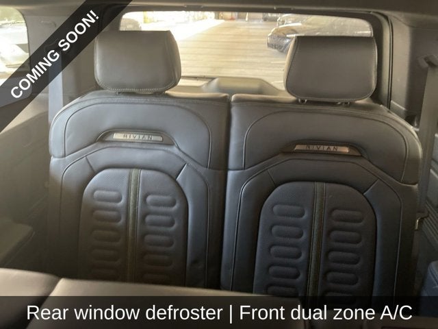 2025 Rivian R1S Adventure