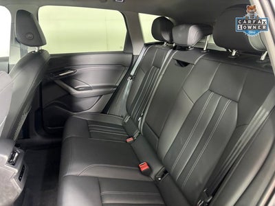 2025 Audi Q6 e-tron Premium