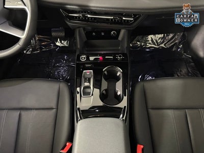 2025 Audi Q6 e-tron Premium Plus