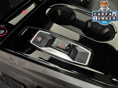 2025 Audi SQ6 e-tron Premium Plus
