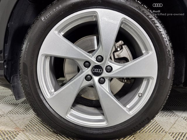 2025 Audi Q5 Premium Plus
