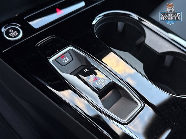 2025 Audi Q6 e-tron Prestige