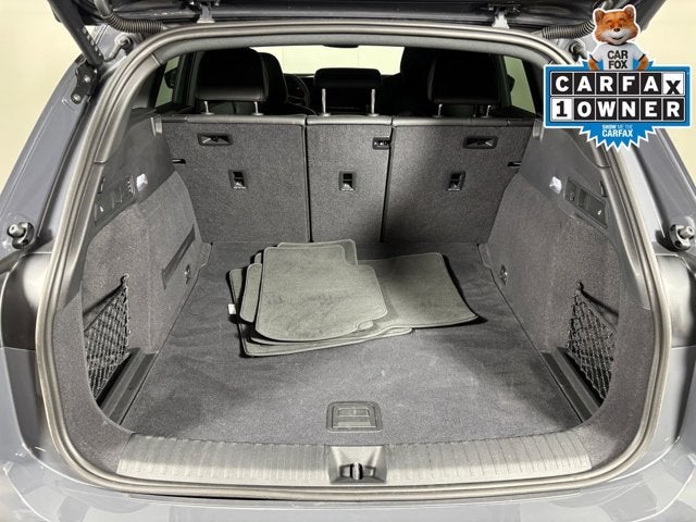 2025 Audi SQ6 e-tron Prestige