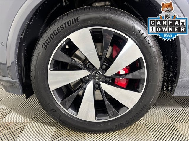 2025 Audi SQ6 e-tron Prestige