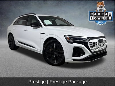 2024 Audi Q8 e-tron Prestige