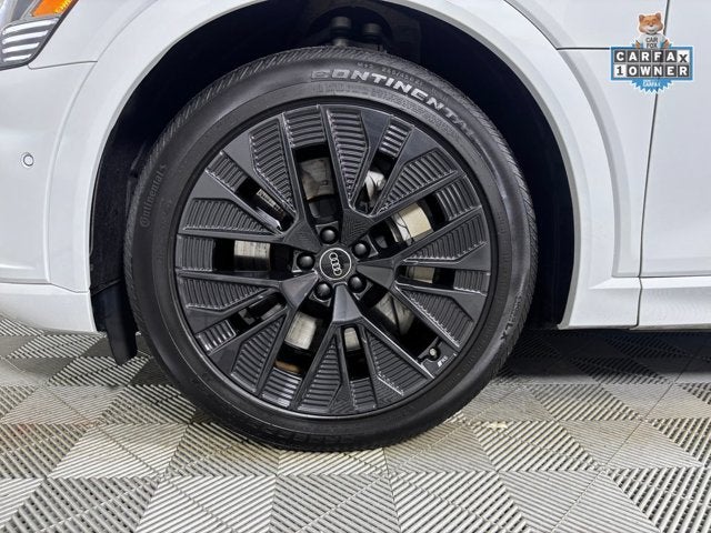 2024 Audi Q8 e-tron Prestige