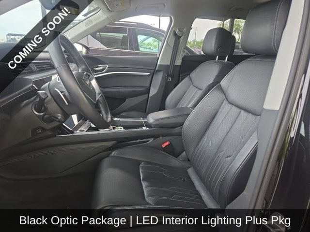 2024 Audi Q8 e-tron Prestige