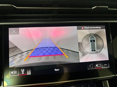 2022 Audi Q8 Premium